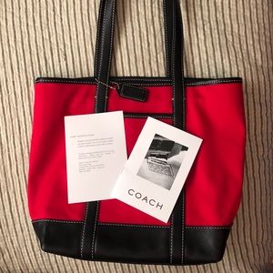 NWOT Coach Canvas Leather Shoulder Hobo Bag ❤️